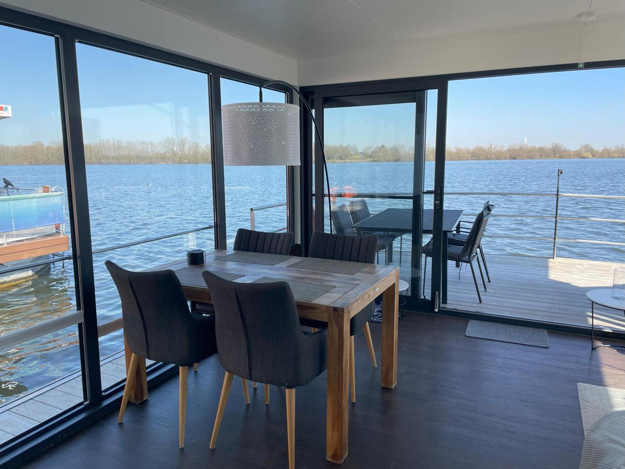 Floating 44 Xanten - Deine Xanten 4 Екстериор снимка
